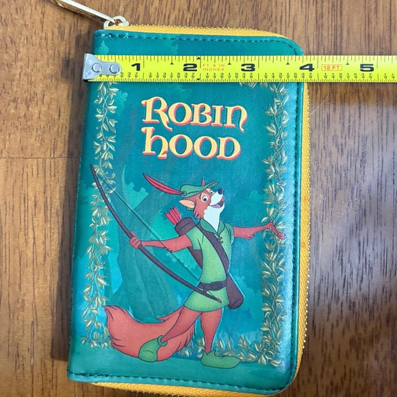 Disney Loungefly Robin hood Green Zip Around Wallet - Picture 9 of 10